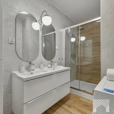 Apartment Pogonowskiego Deluxe By Lookap Lodz